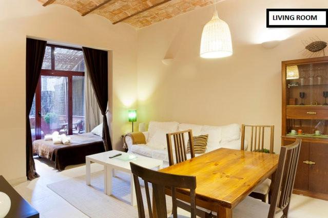Family Apartment Plaza Espana Barcelona Luaran gambar